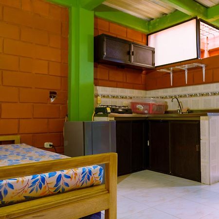 Mi Pueblo Natal Aptos Y Habitaciones Necocli Ngoại thất bức ảnh