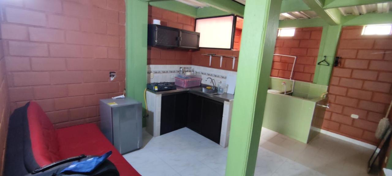 Mi Pueblo Natal Aptos Y Habitaciones Necocli Ngoại thất bức ảnh
