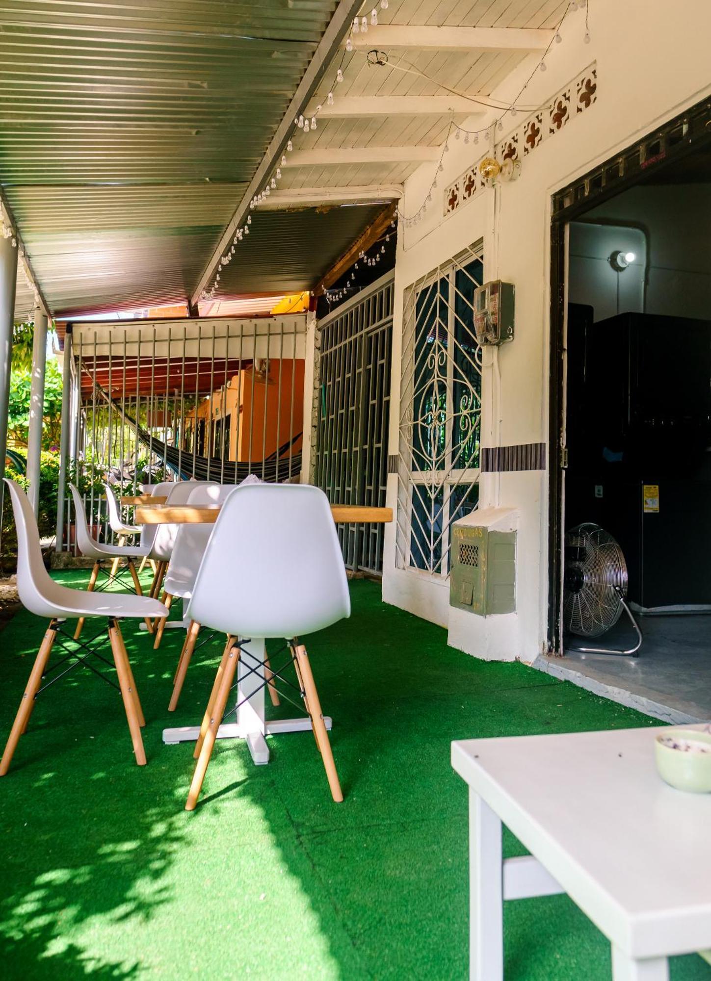 Mi Pueblo Natal Aptos Y Habitaciones Necocli Ngoại thất bức ảnh