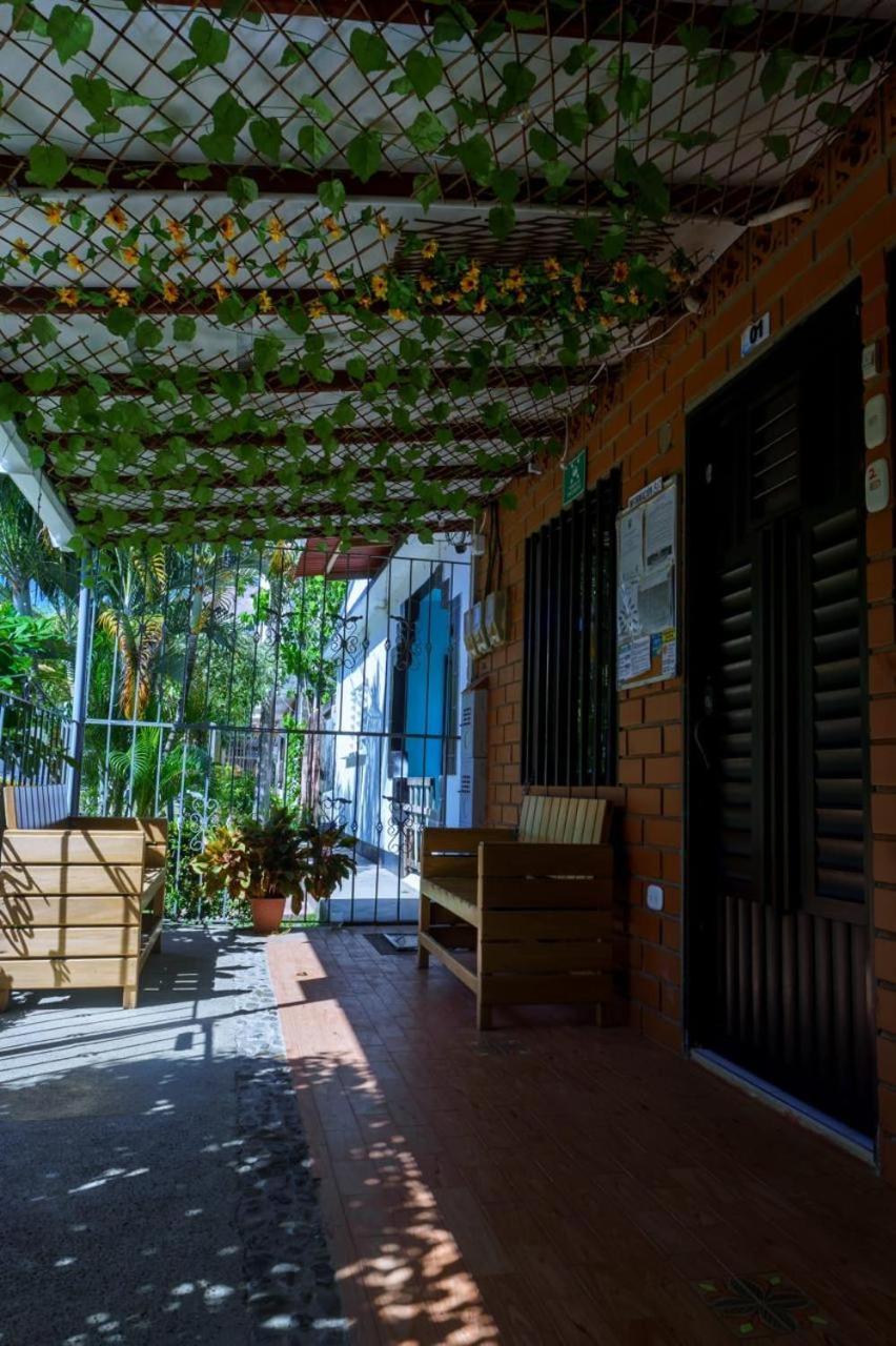 Mi Pueblo Natal Aptos Y Habitaciones Necocli Ngoại thất bức ảnh
